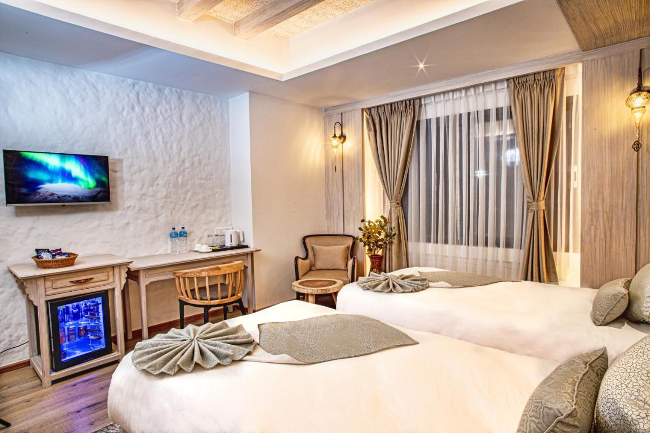Arushi Boutique Hotel Katmandou Extérieur photo