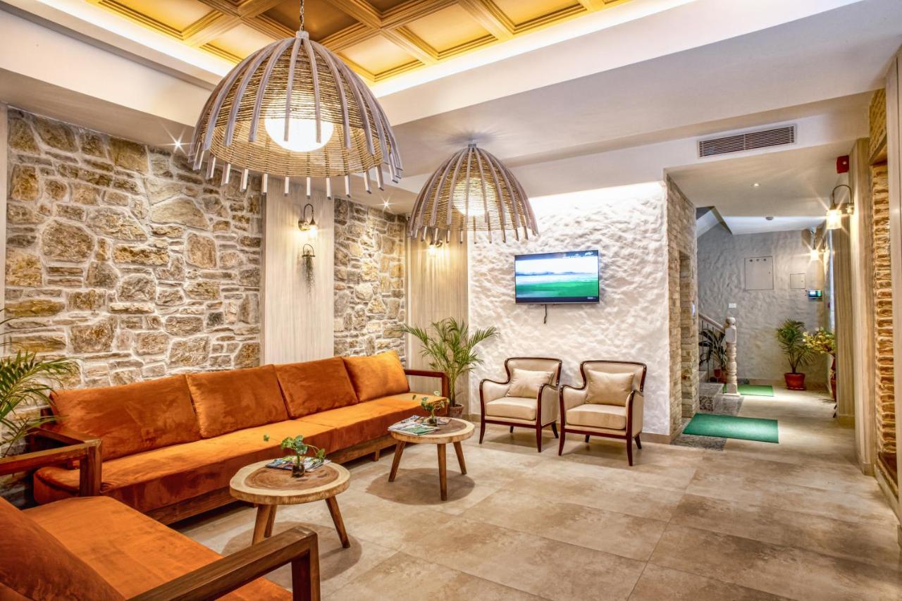 Arushi Boutique Hotel Katmandou Extérieur photo