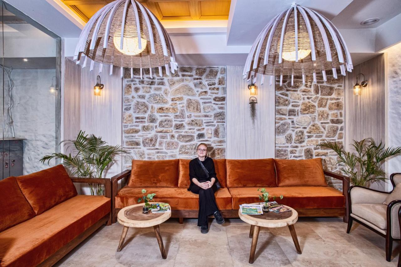 Arushi Boutique Hotel Katmandou Extérieur photo